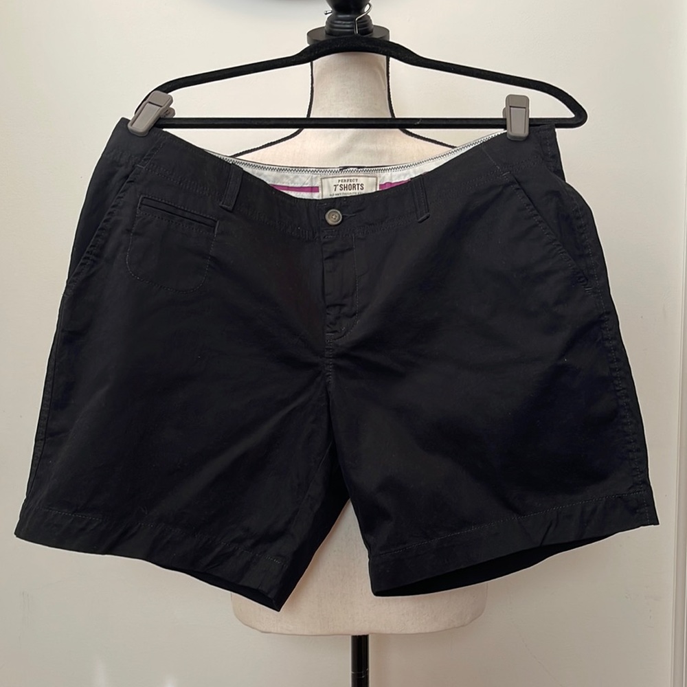 Old Navy Perfect Shorts Chino Shorts